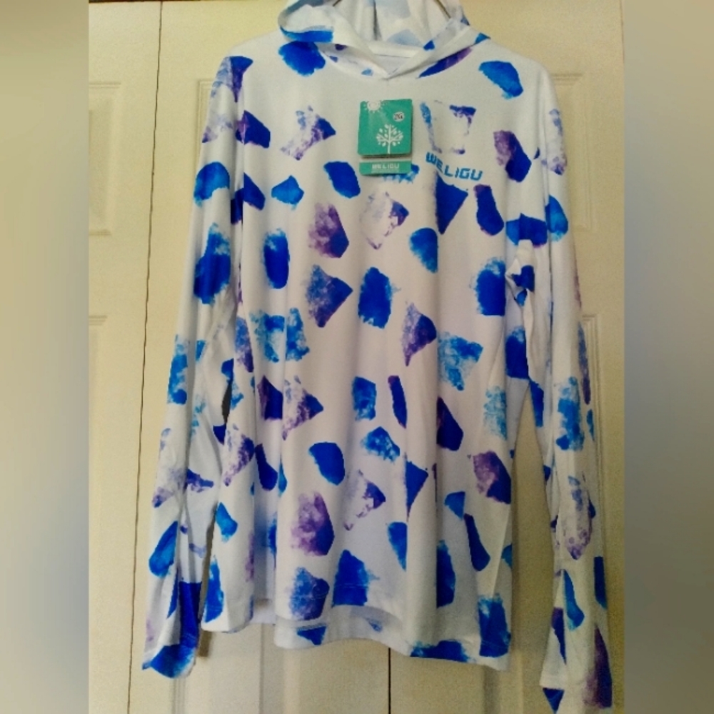 ❤️SALE ITEM Weligu UPF50 long sleeve hoodie NWT